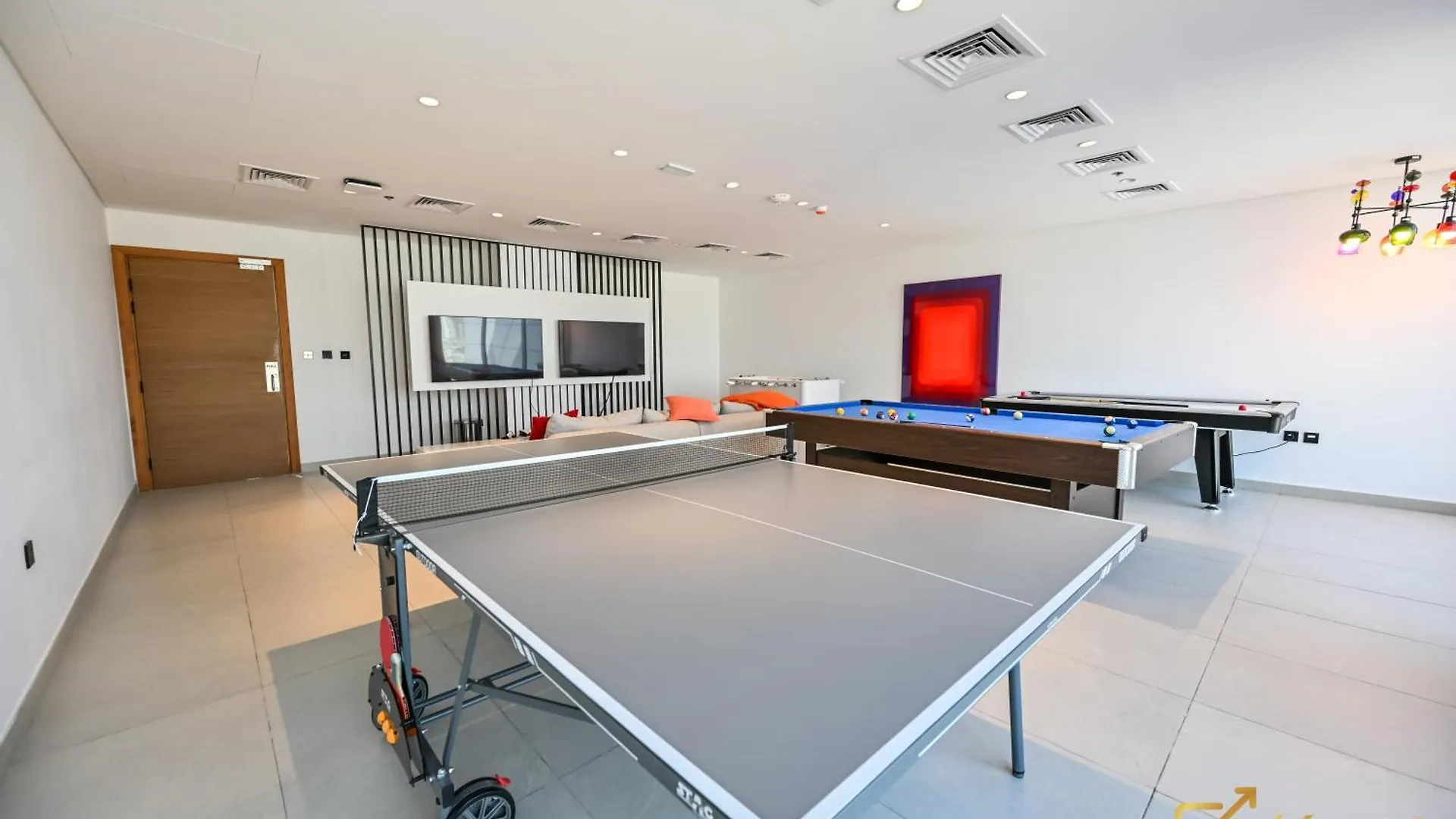 Apartment Studio In Al Furjan 5Min To Bus Stop By Deleguest Dubai